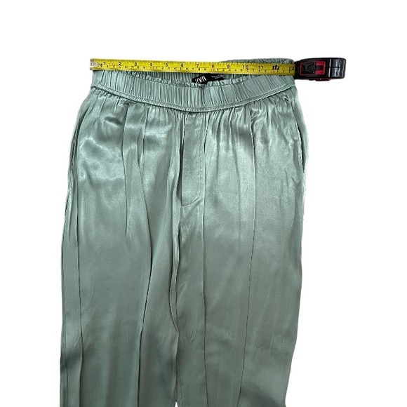 Gorgeous Silky Joggers - Picture 5 of 6